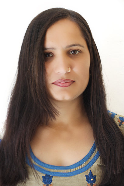 有吸引力的女性肖像图片下载