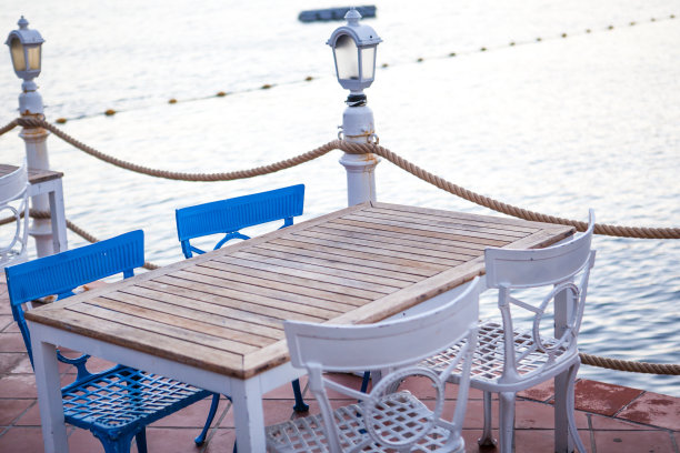 户外咖啡馆，风景优美。图片下载