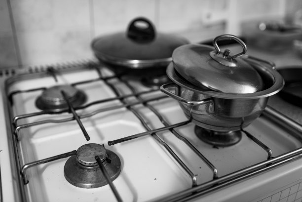 国内的厨房。黑色和白色图片下载