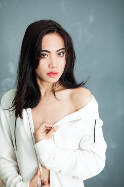 白色时尚美女与菲律宾拍摄图片下载