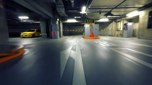 地下停车场图片下载