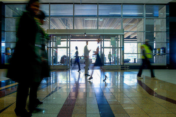 旅客走图片下载