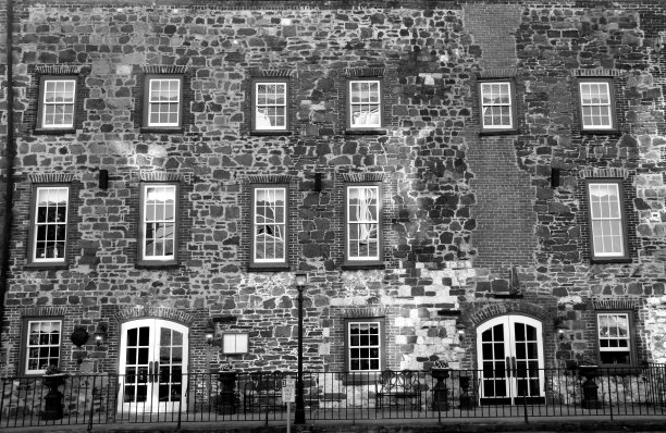 佐治亚州萨凡纳的黑白砖砌建筑图片下载