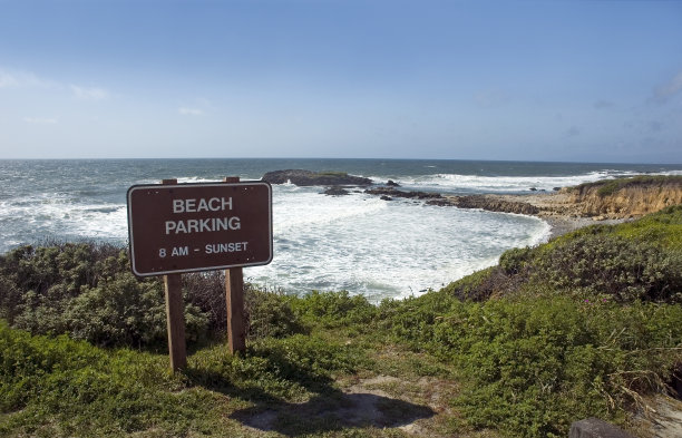海滩停车标志图片下载