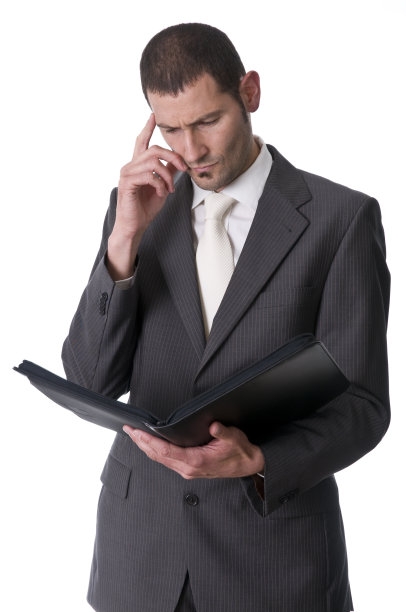 思考的商人拿着一个箱子图片下载