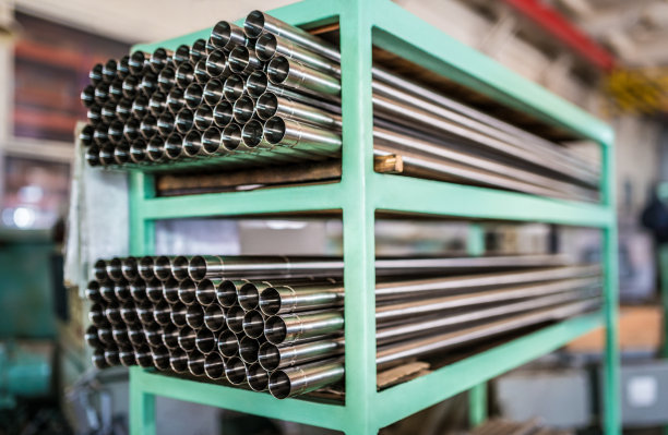 大量的铬管图片下载