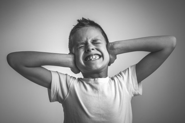 我不想听!图片下载