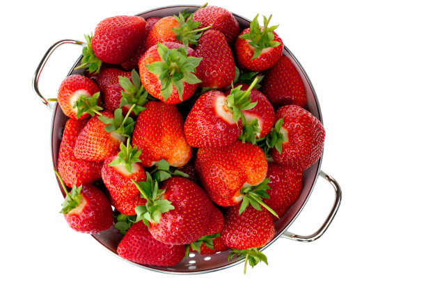 草莓在碗里从上面图片下载