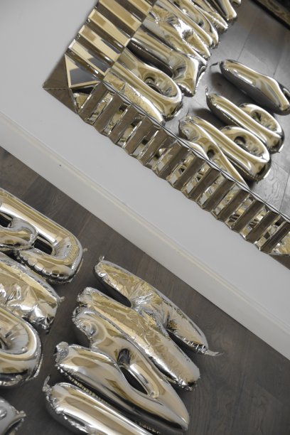 生日快乐气球图片下载