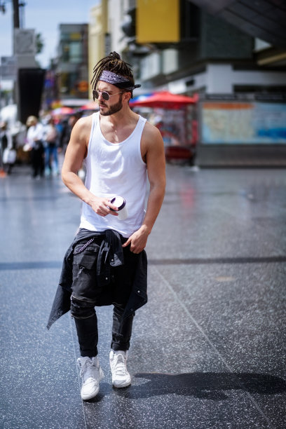 现代人图片下载