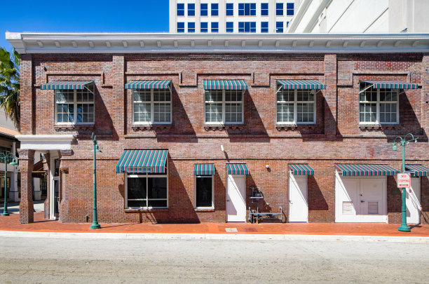 小砖美国商业和办公室两层楼图片下载