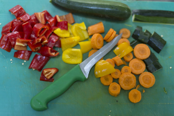 切好的蔬菜图片下载