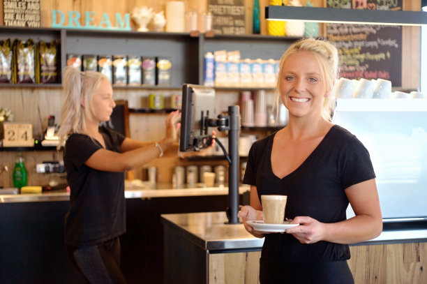 女招待拿铁咖啡图片下载