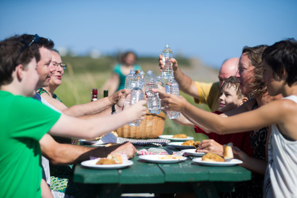 家庭野餐图片下载