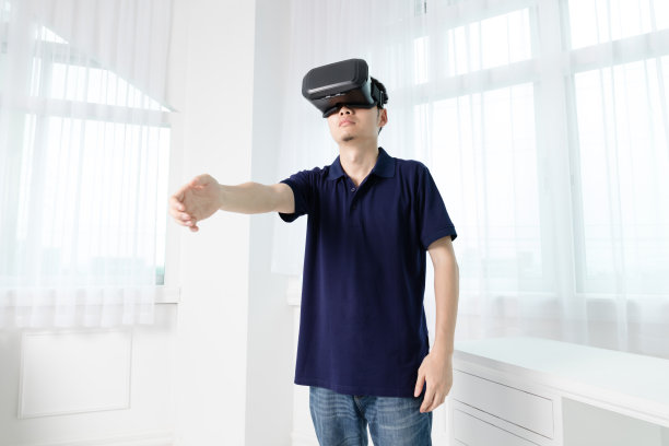 商人伸出一只手与VR图片下载