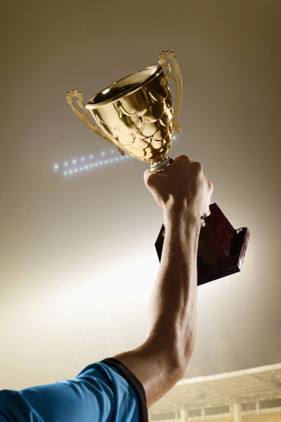 奖杯照片素材ID：153624982