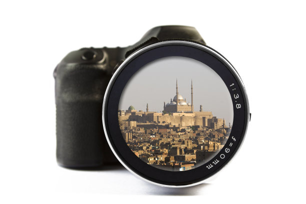 透过相机镜头看开罗和穆罕默德·阿里清真寺图片下载