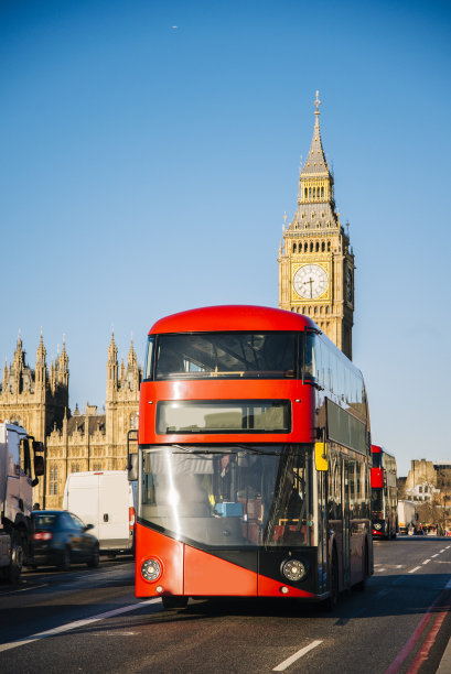 伦敦公共汽车在大本钟图片下载