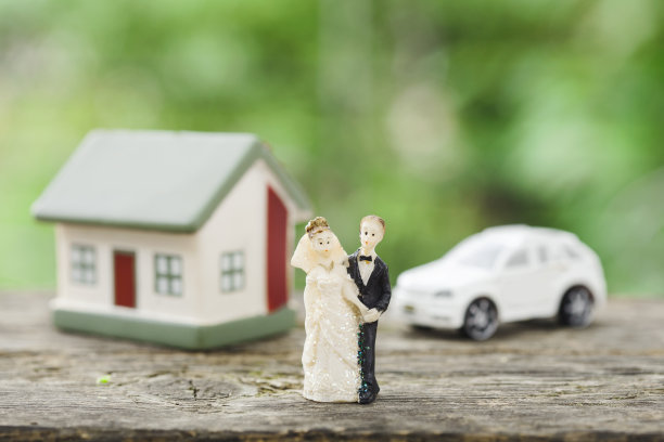 新婚夫妇的新开始图片下载