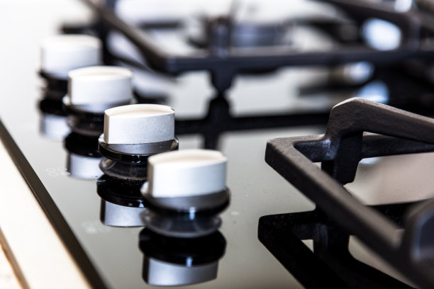 厨房内部的锅台特写图片下载