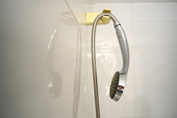 酒店淋浴喷头图片下载