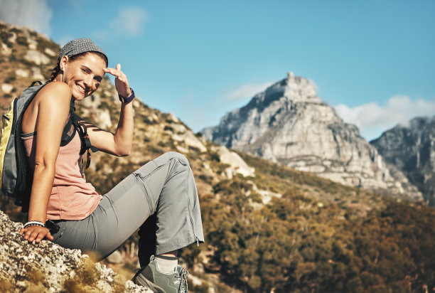我总是在外面寻求冒险图片下载