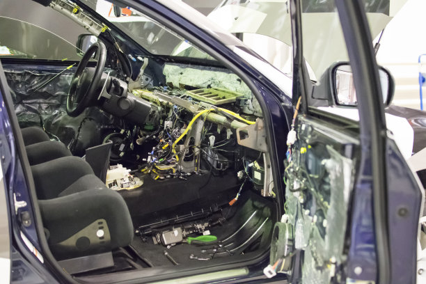 拆卸汽车内部图片下载