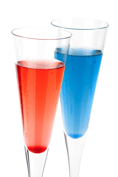 红蓝香槟酒精鸡尾酒图片下载