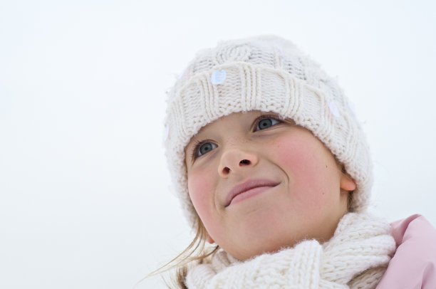 女孩微笑图片下载