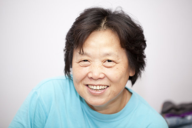 亚洲女人图片下载