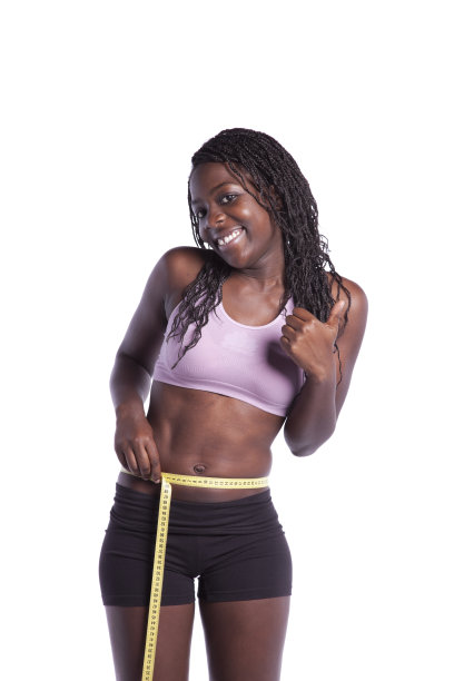 对她的身体很满意图片下载