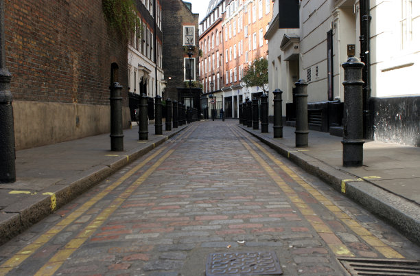 古老的鹅卵石街道图片下载