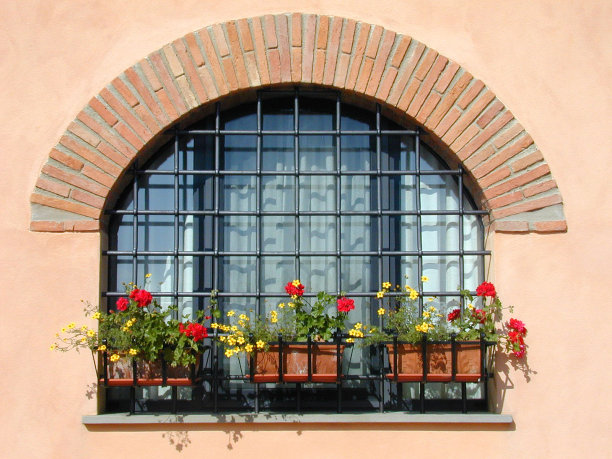 春天的窗口图片下载