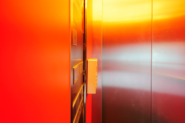 电梯内部图片下载