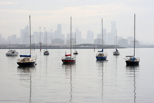 航行的船只图片下载