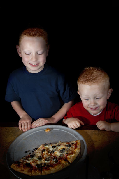 披萨兄弟。图片下载