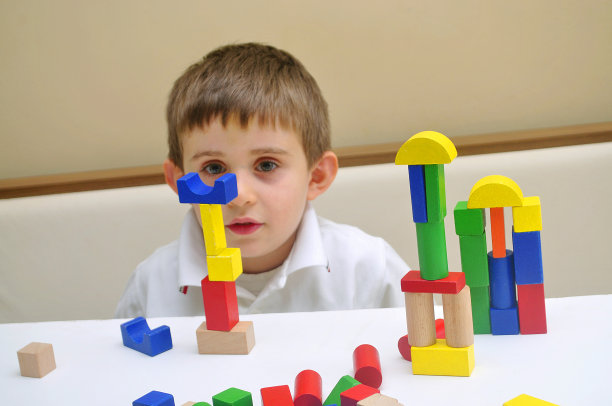 玩积木图片下载