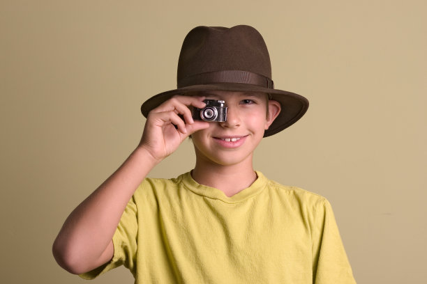 侦探游戏的孩子2图片下载