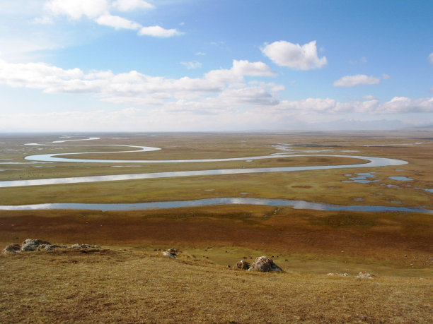 蜿蜒的河流图片下载