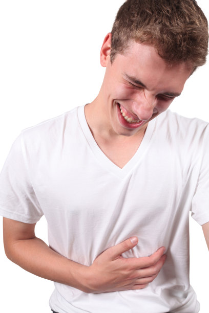 笑的年轻男性图片下载