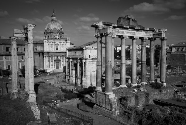 土星神庙和罗马广场图片下载