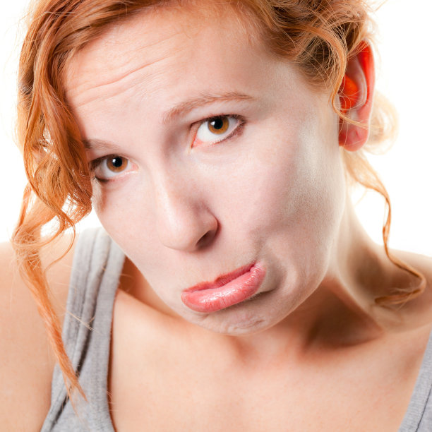 年轻女子肖像图片下载