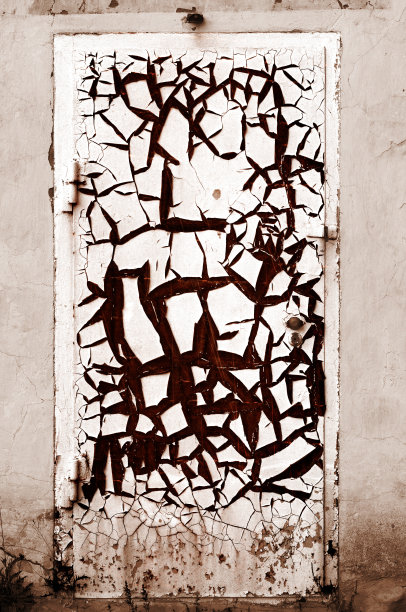 生锈的门关闭图片下载