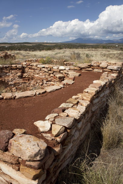 祖传的普韦布洛人遗址，位于犹他州雪松州立公园边缘图片下载