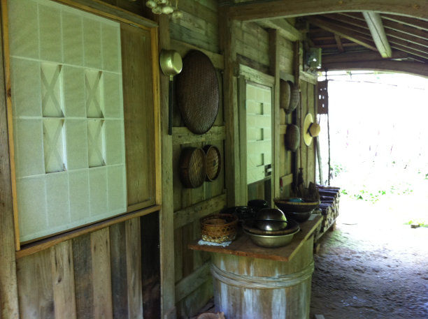 日本德岛的一栋老房子图片下载