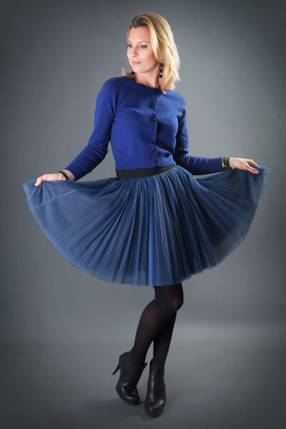 优雅的女人图片下载