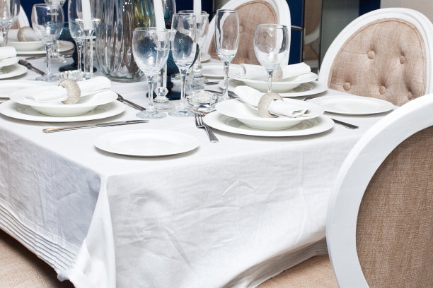 餐桌内部图片下载