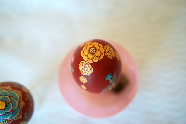 用手刮的复活节彩蛋图片下载