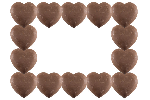 心形巧克力孤立在白色背景图片下载