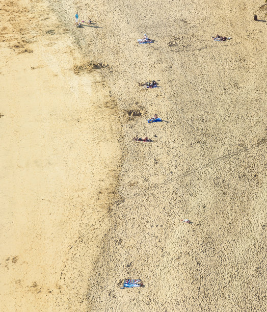 西班牙阿雷西费的夏日海滩图片下载